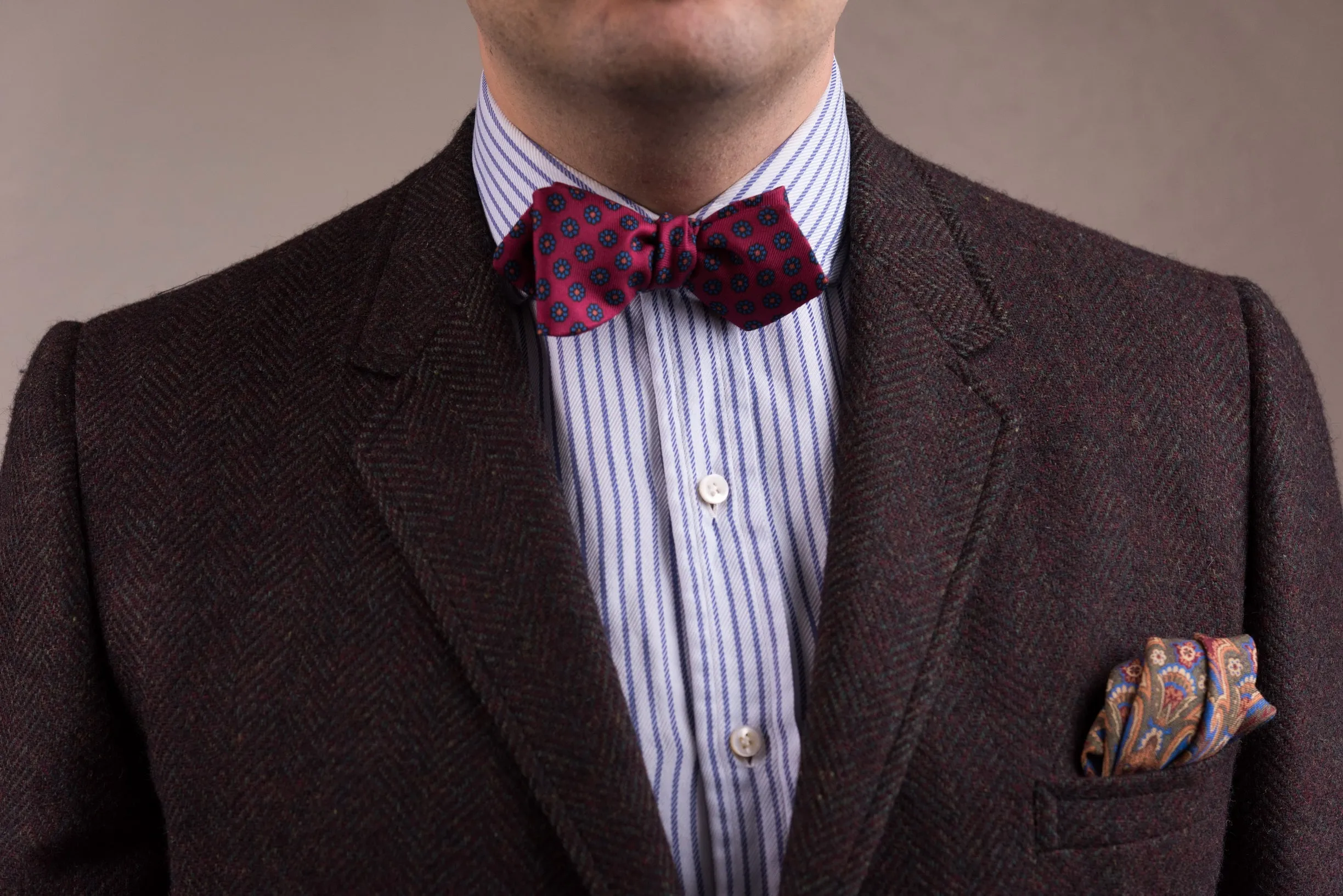 Red Ancient Madder Silk Neats Micropattern Bow Tie