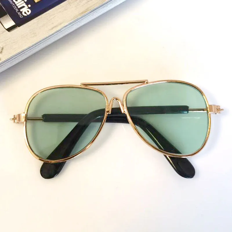 Wholesale New pet cat sunglasses small dog sunglasses Oval love glasses 9cm Photo cool props